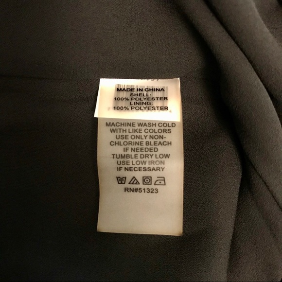 Vince Camuto Rose Sleeveless Chiffon Blouse - Picture 7 of 7